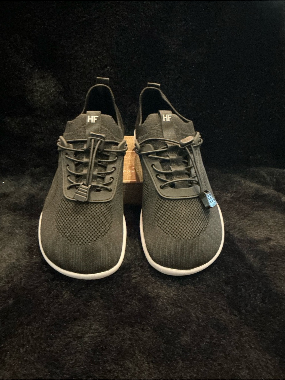 Hike Footwear Barefoot Minimalist Knit Lightweight Sneakers Women’s 6